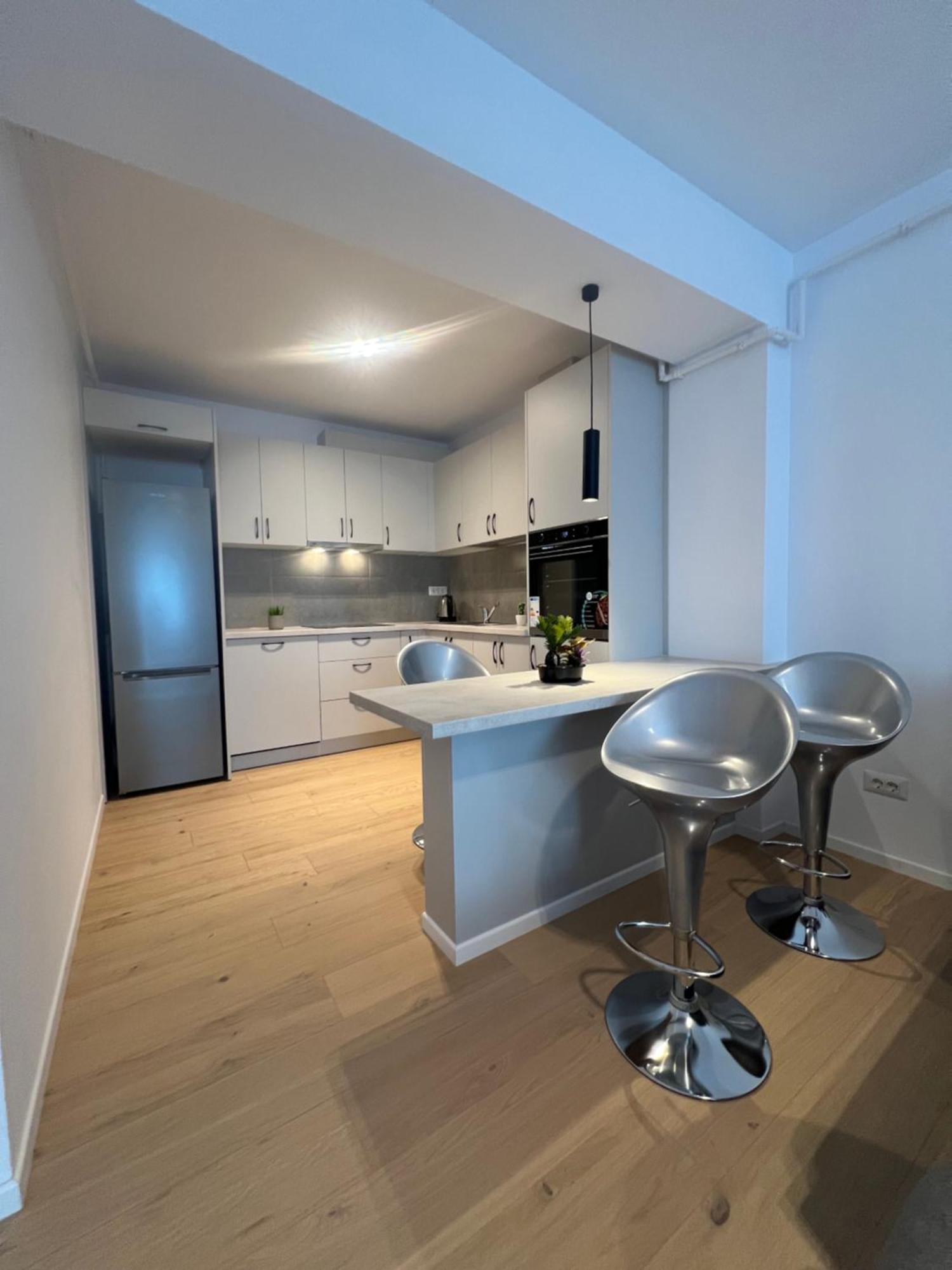 Appartement Luxury Sunny Near Center Suceava
